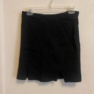 Chic Black Mini Skirt